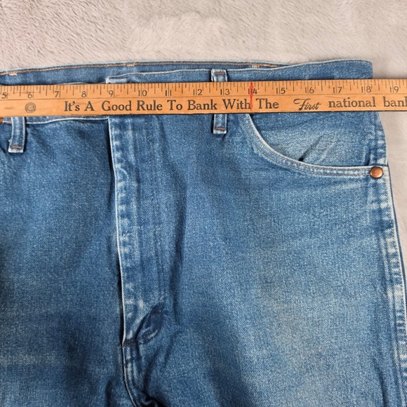 Wrangler Jeans Mens 40x38 Blue Cowboy Cut 13MWZ Original Fit Straight Leg Denim - Picture 9 of 9